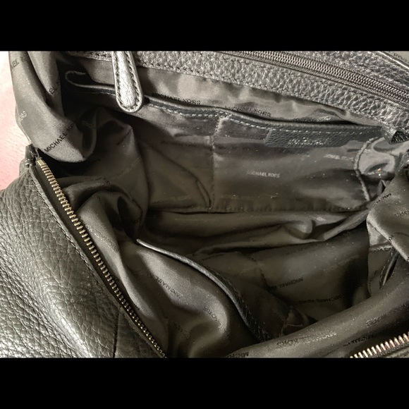 Michael Kors MK purse - Picture 8 of 8